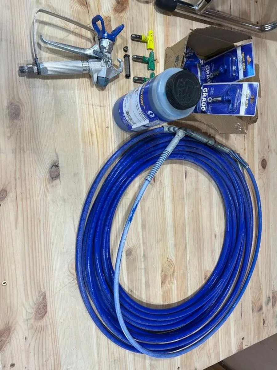 Graco GX 21 Electric Airless Sprayer - Image 3