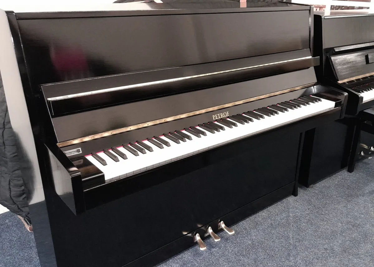 Petrof 116 upright piano - Image 1
