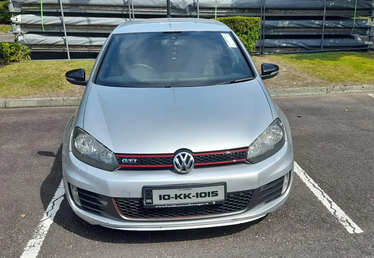 Vw golf Gti - Image 1