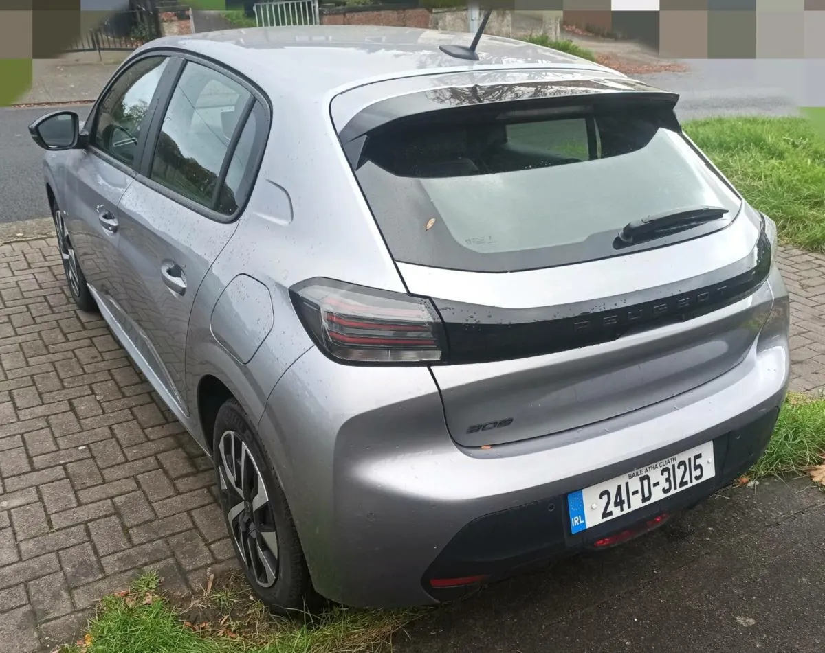 Peugeot 208 Active 1.2 Petrol Manual - Image 3