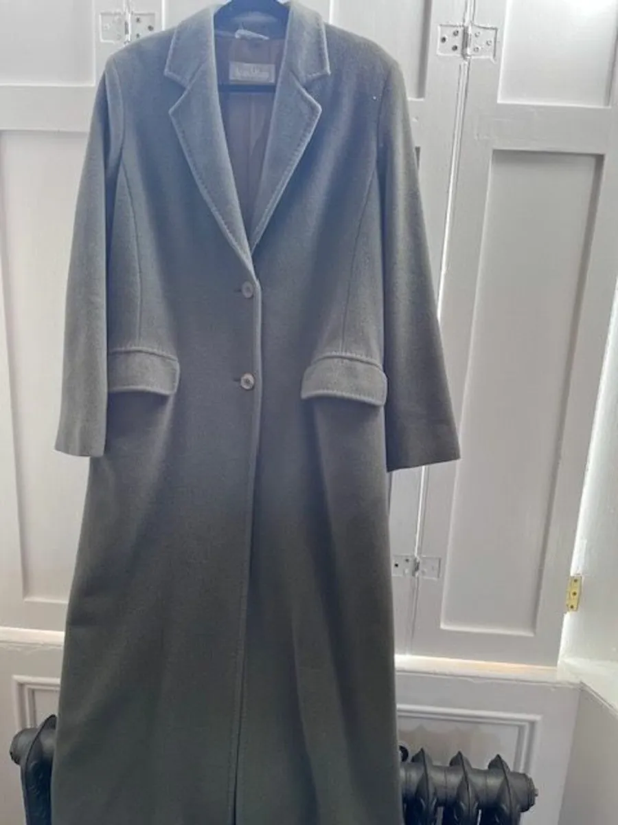Winter coat - Image 1