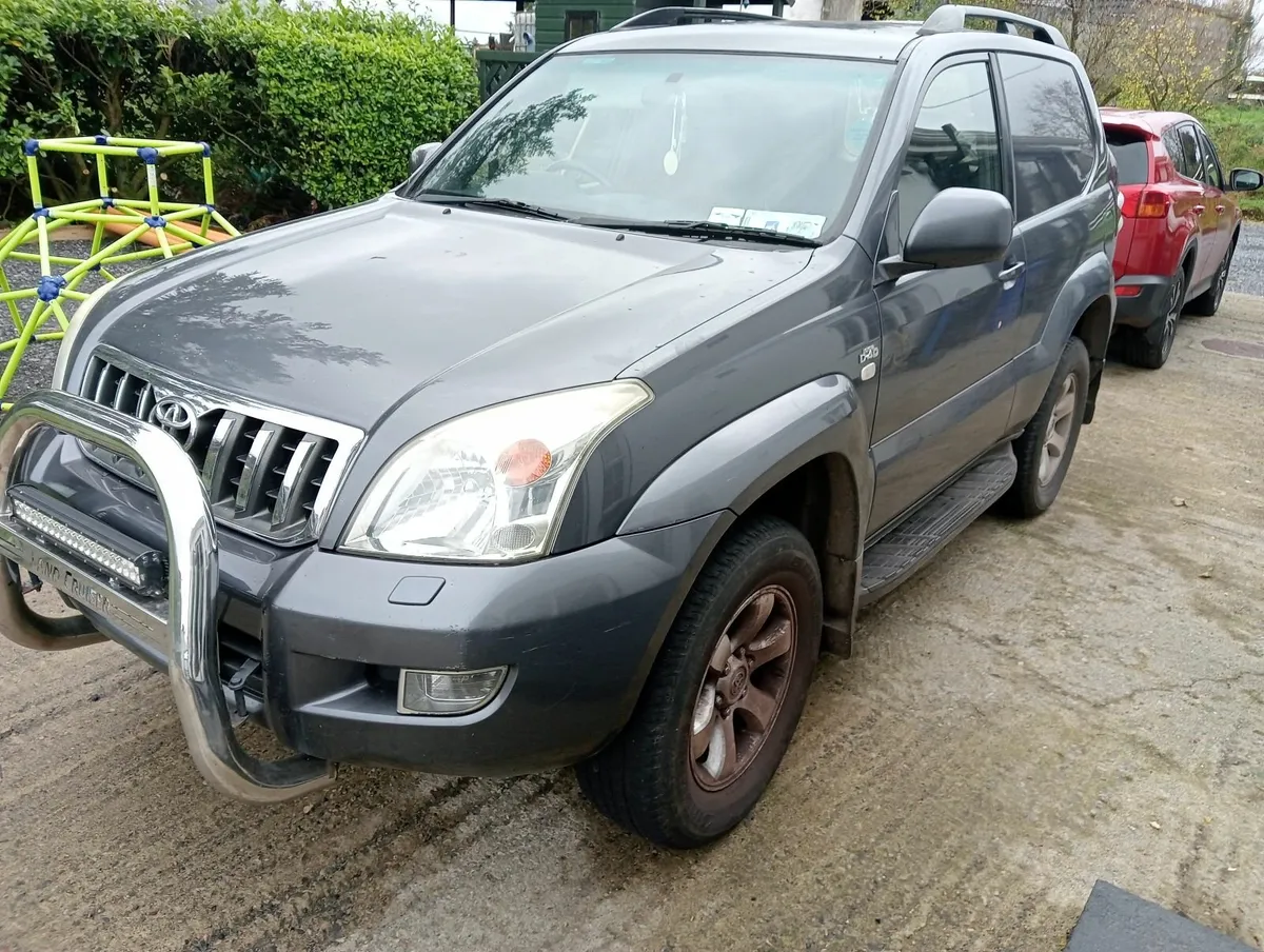 Toyota Land Cruiser 2005 - Image 1