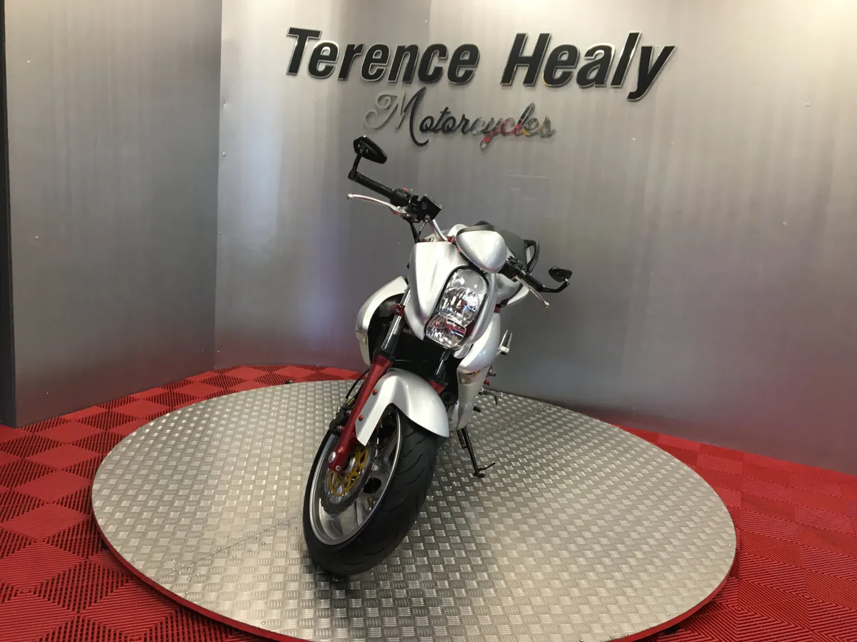 2006 Kawasaki ER6N ''Great Condition'' - Image 3