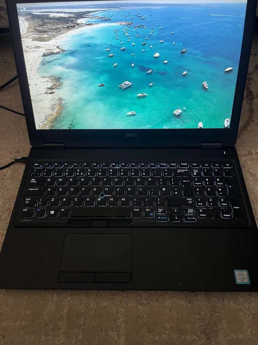 Dell latitude I5 laptop - Image 3
