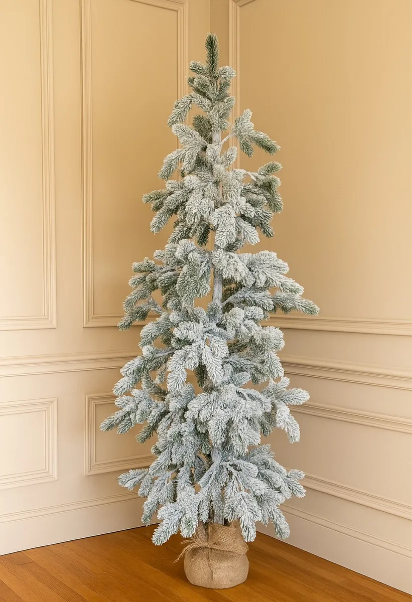 Frosted Christmas tree - Image 2