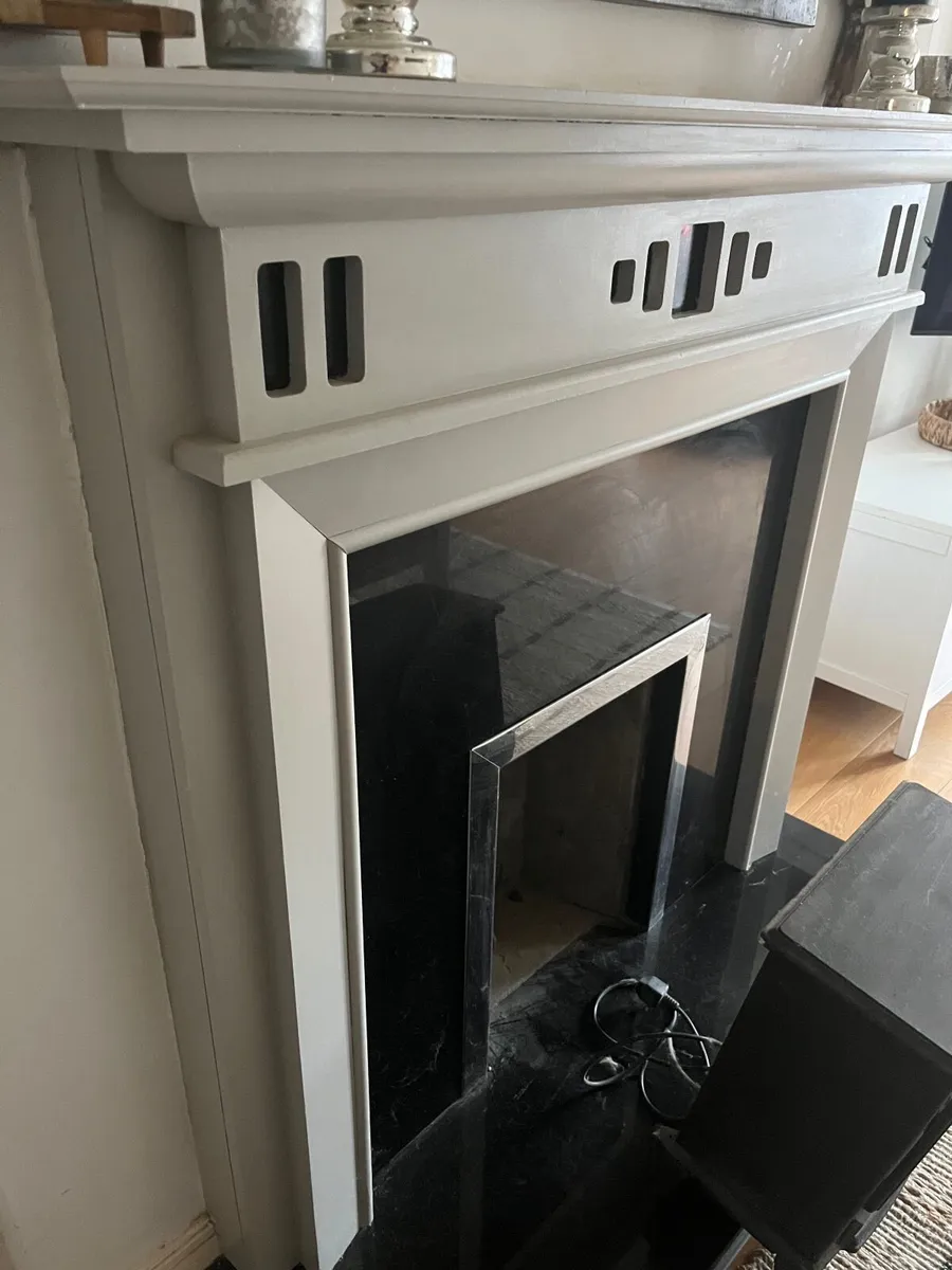 FREE TO TAKE Black marble fireplace - Image 1