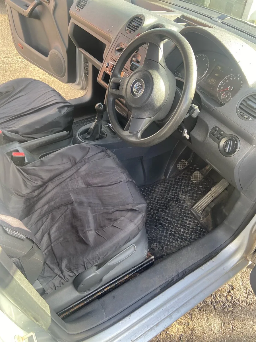 Vw caddy 1.6tdi - Image 4