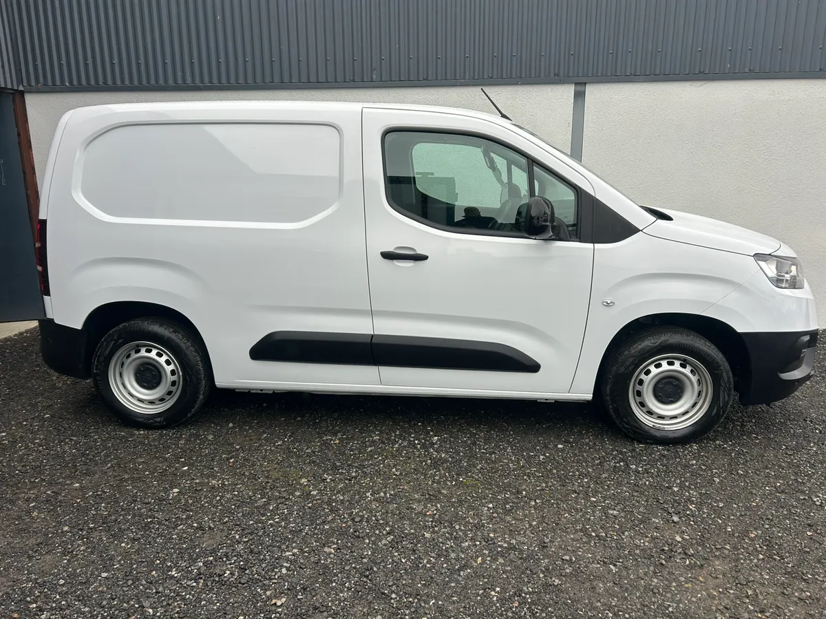 2024 Toyota Pro Ace City - 5000kms!! - Image 3