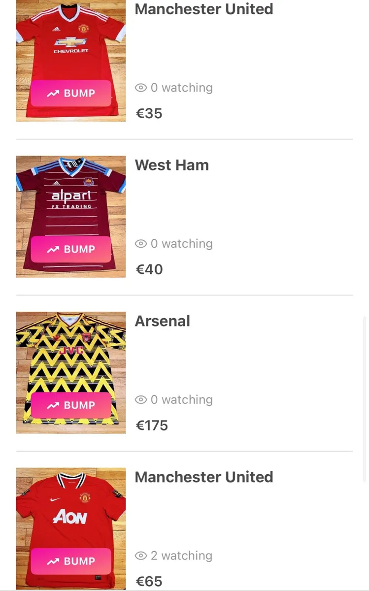 Football jerseys - Image 1
