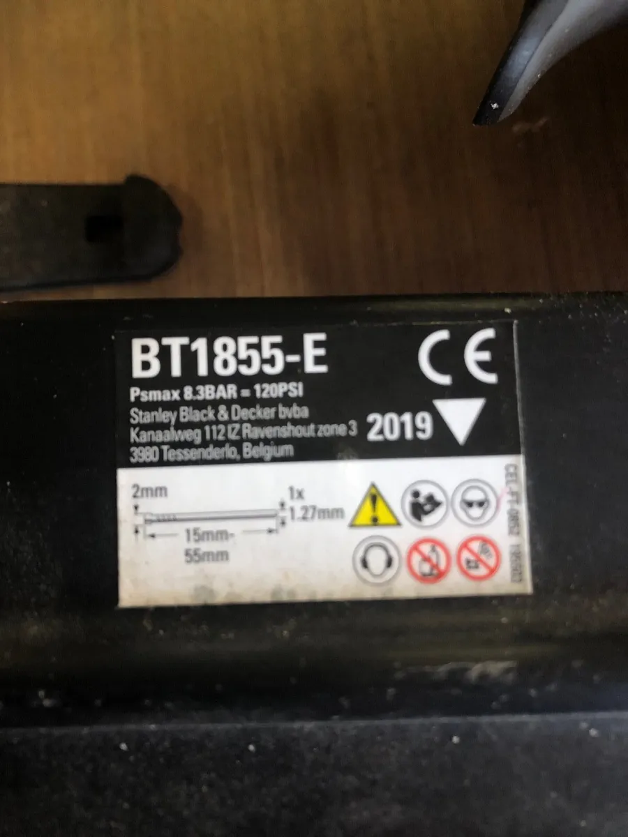 Bostitch 18g Brad Nailer - Image 2