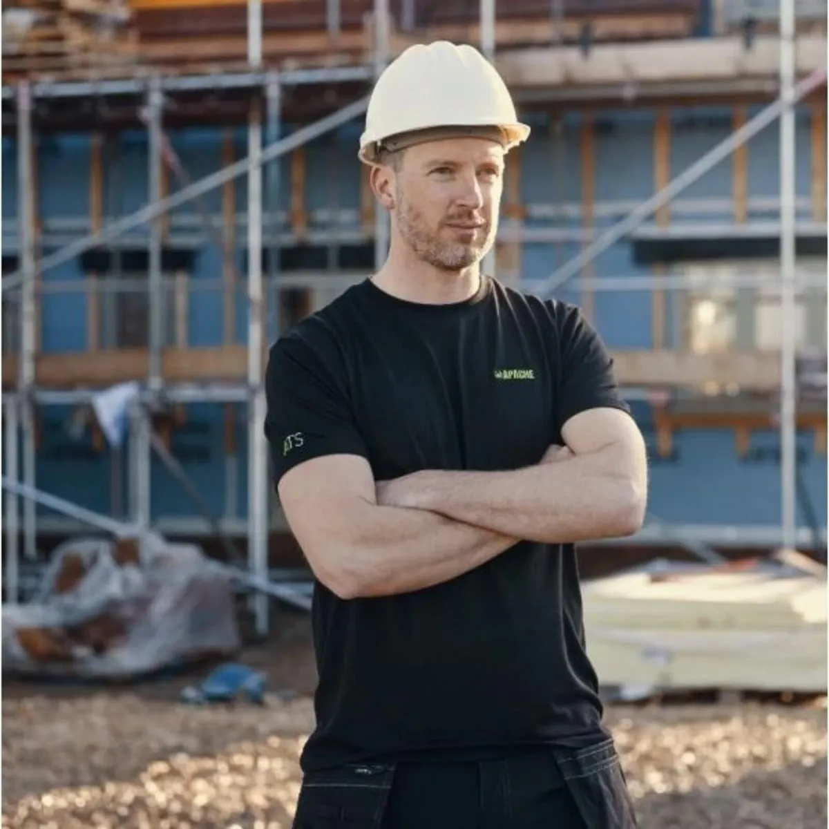 Apache DELTA Black Tradesperson T-Shirt - Image 2