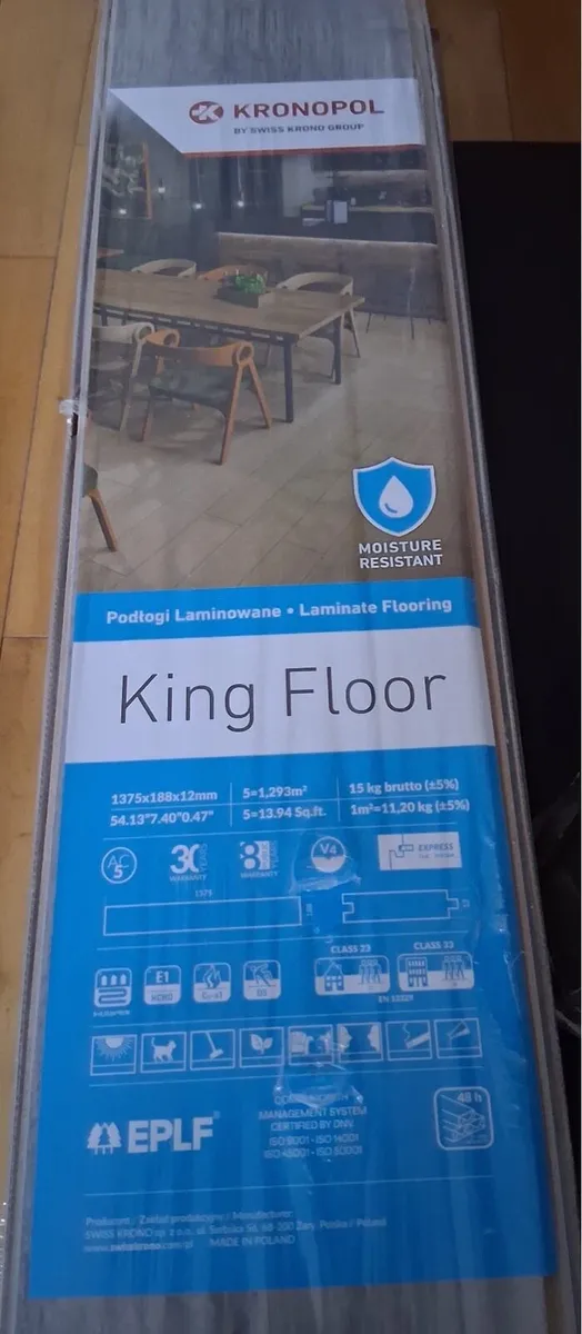 8.5 square meters of 12mm New York oak  flooring - Image 1