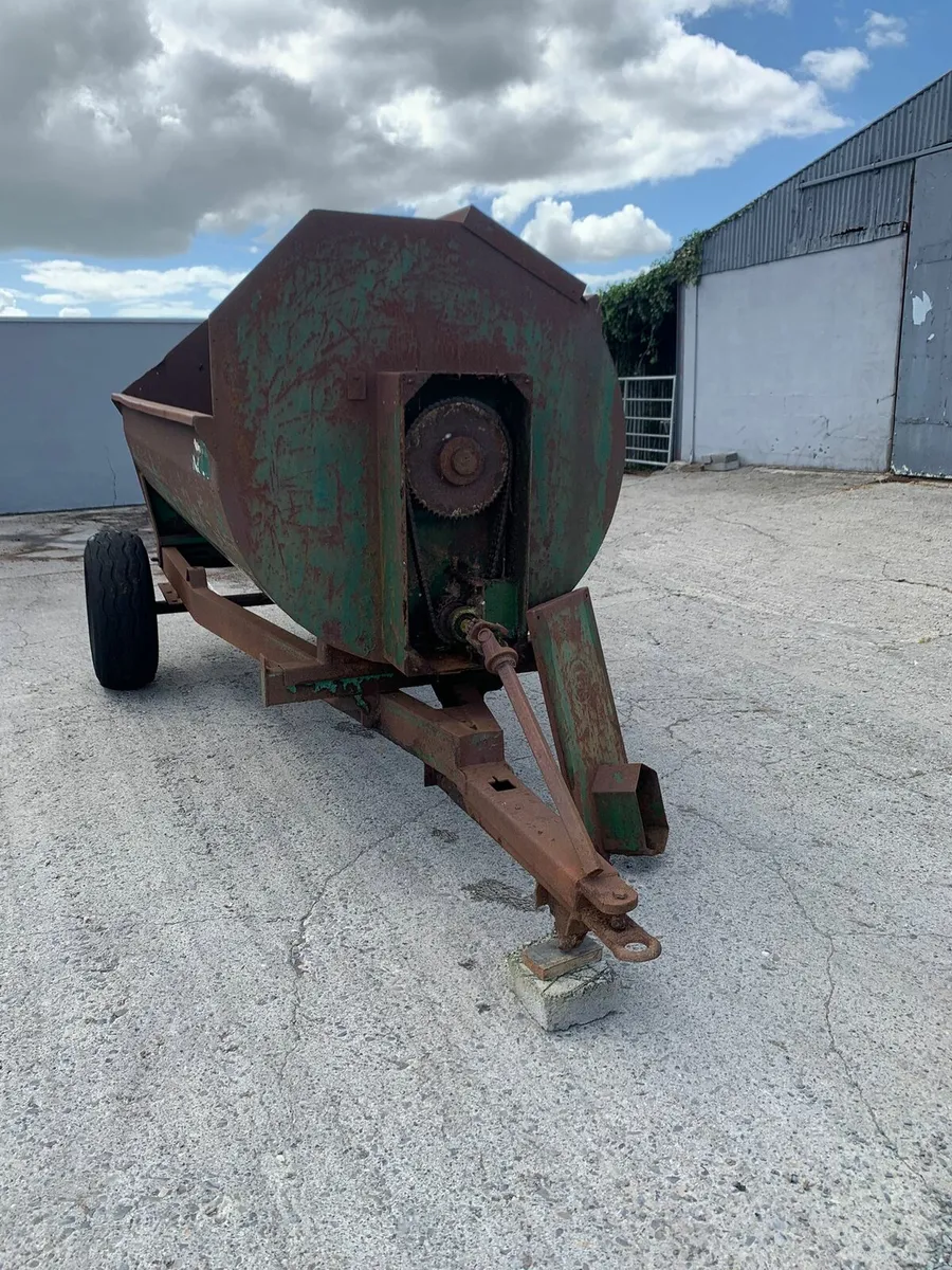 Muck spreader - Image 2
