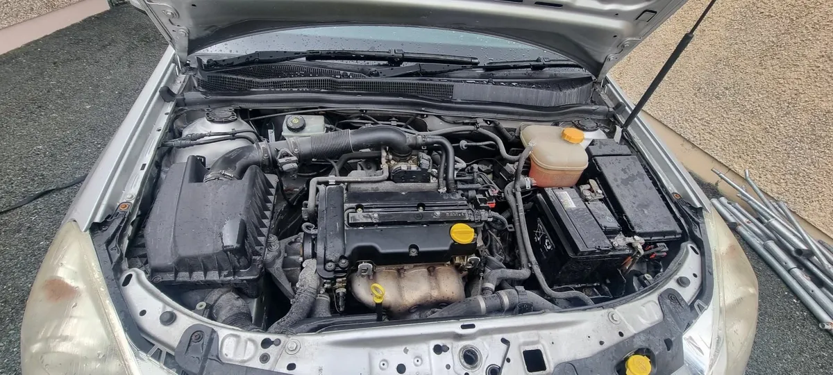 Opel Astra 2008 - Image 2