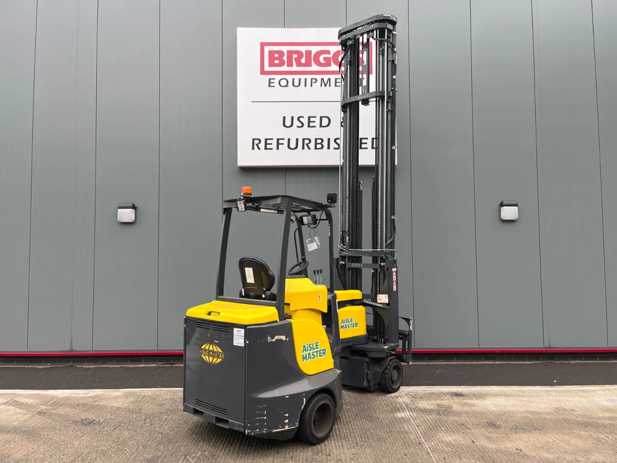 [1] 2019 Aisle Master 20WHE Forklift (REF:11505) - Image 3