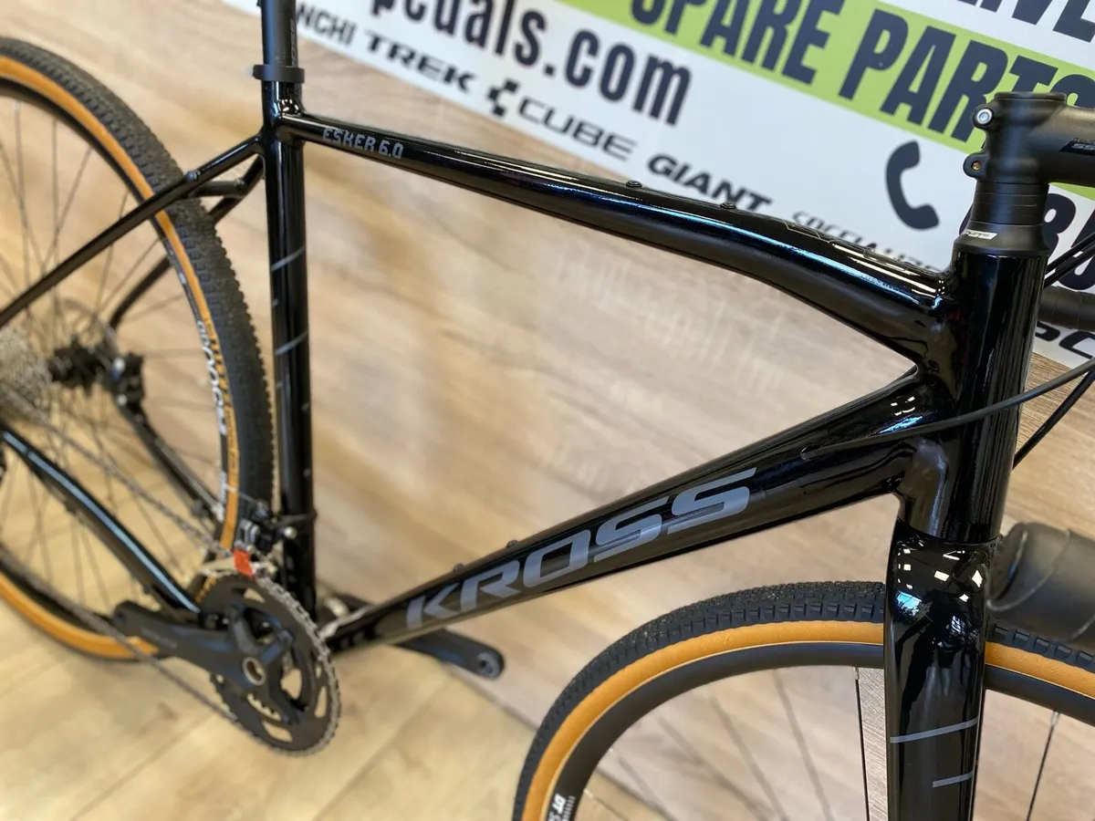 Gravel Bike Kross Esker 6.0 - Image 2