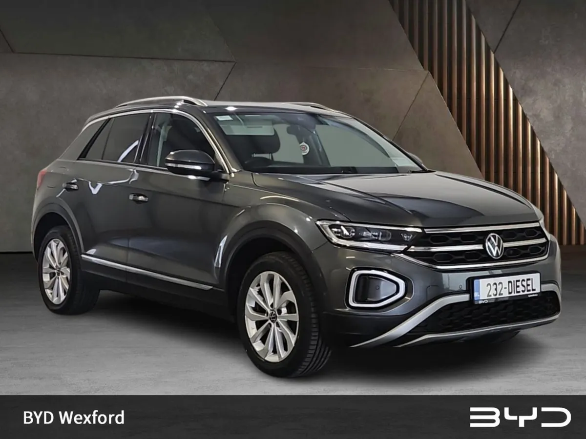 Volkswagen T-Roc Life 2.0 TDi 115 - Image 1