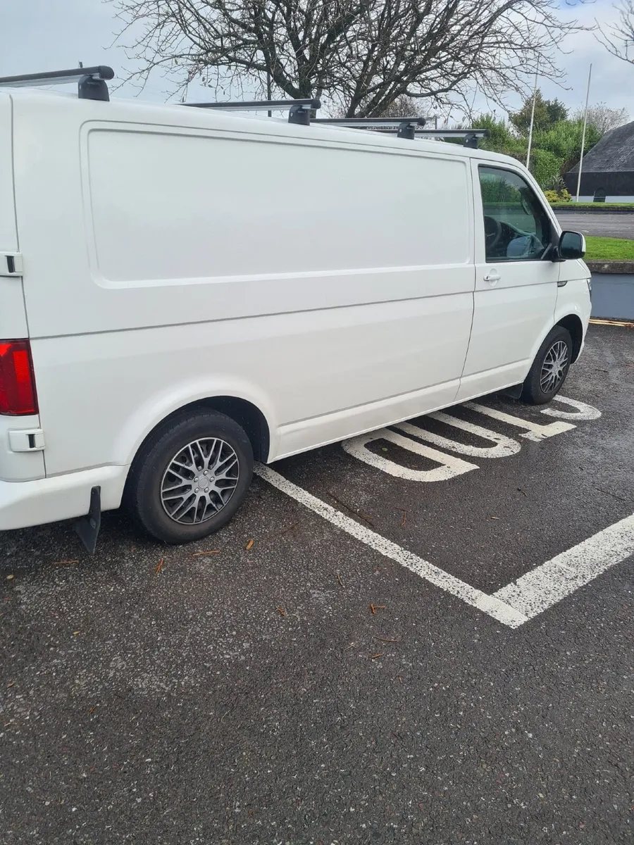 Volkswagen Transporter 2019 - Image 4