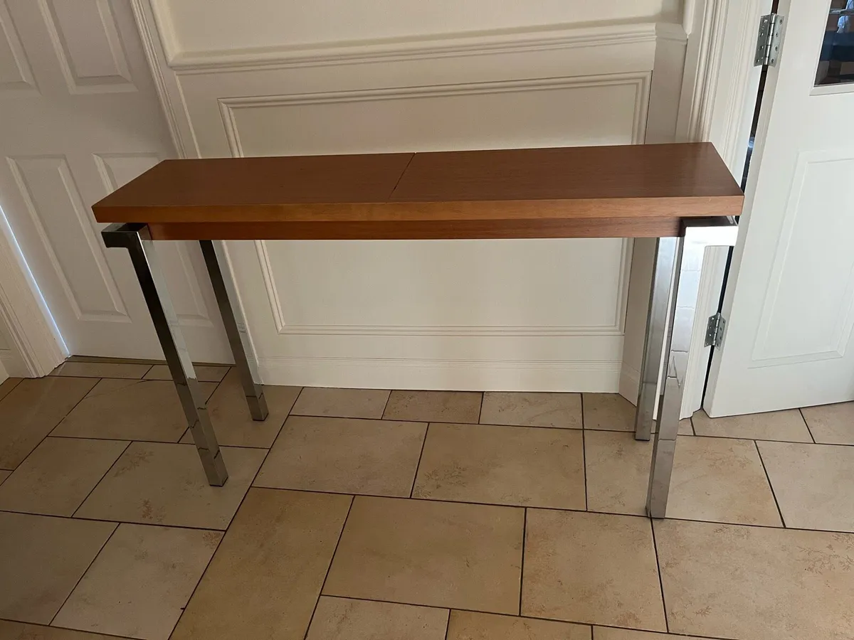 Console table - Image 1