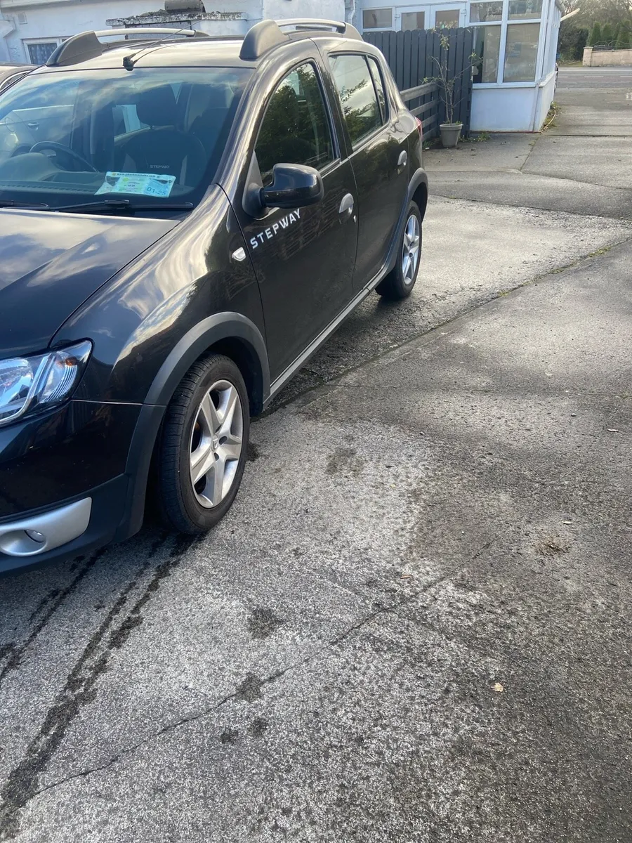 Dacia sandero - Image 2