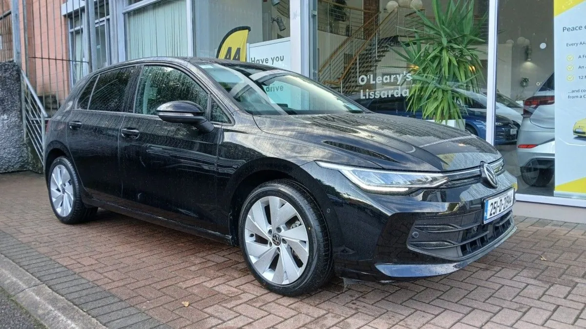 Volkswagen Golf Edition 75 1.5 TSI 116HP  Black M - Image 1
