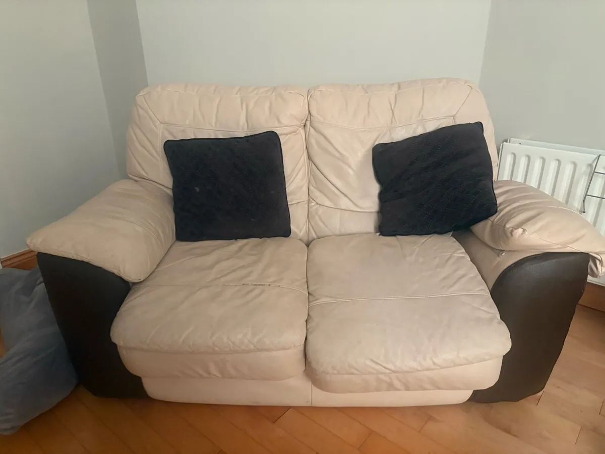 Cream couches - Image 1