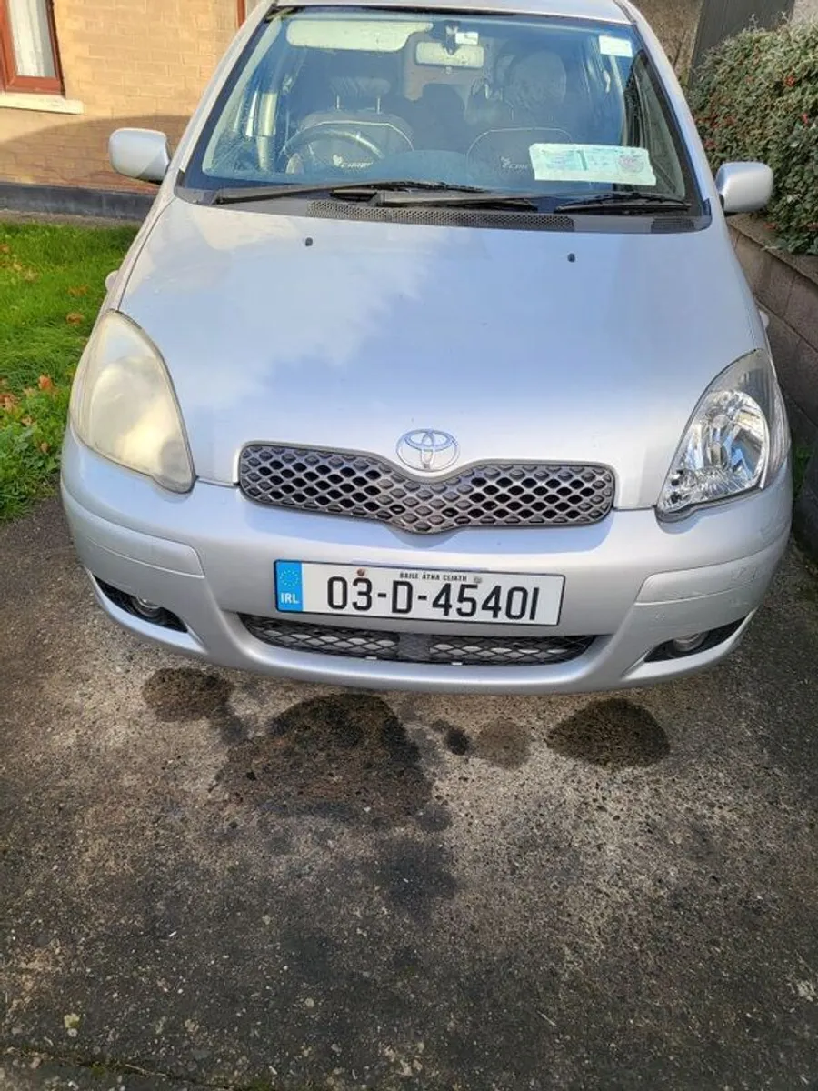 2003 Toyota Yaris - Image 1