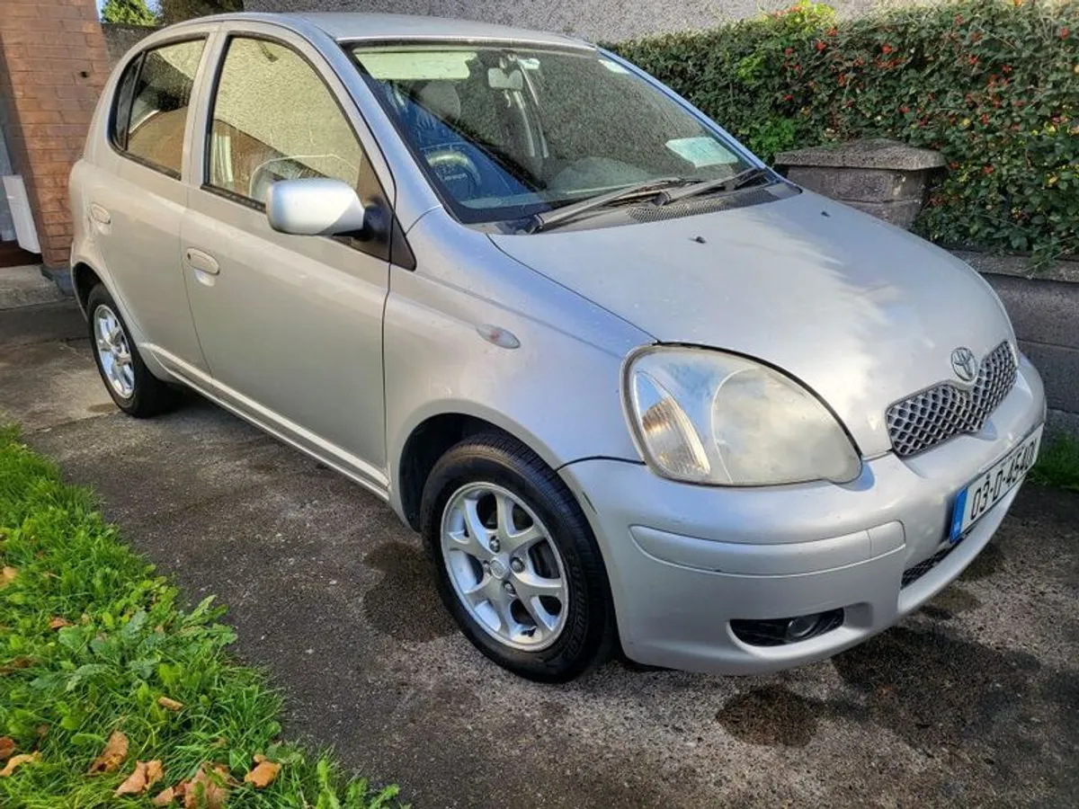2003 Toyota Yaris - Image 3