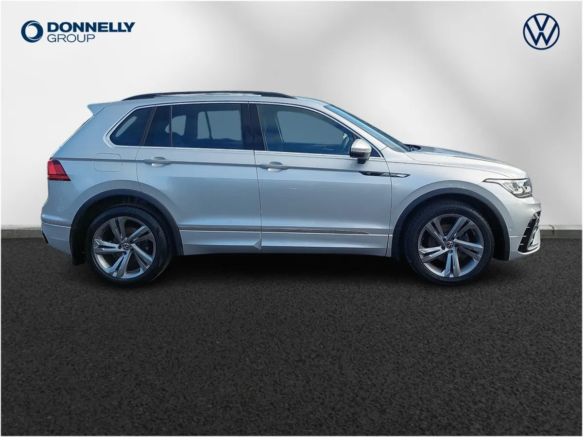 Volkswagen Tiguan Estate Special Edition R-Line Ed - Image 4