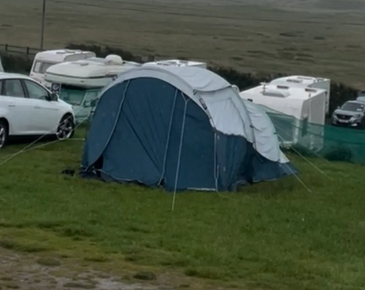 Camping Tent Set - Image 1