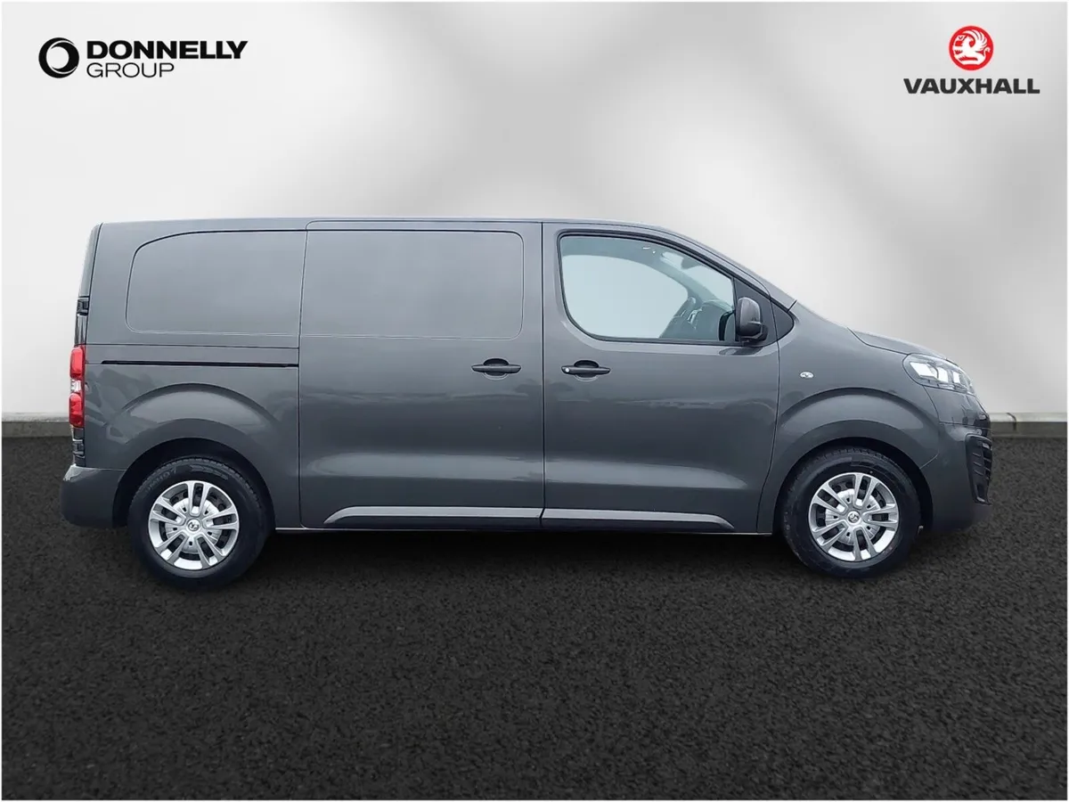 Vauxhall Vivaro L1 Diesel Sportive - Image 3