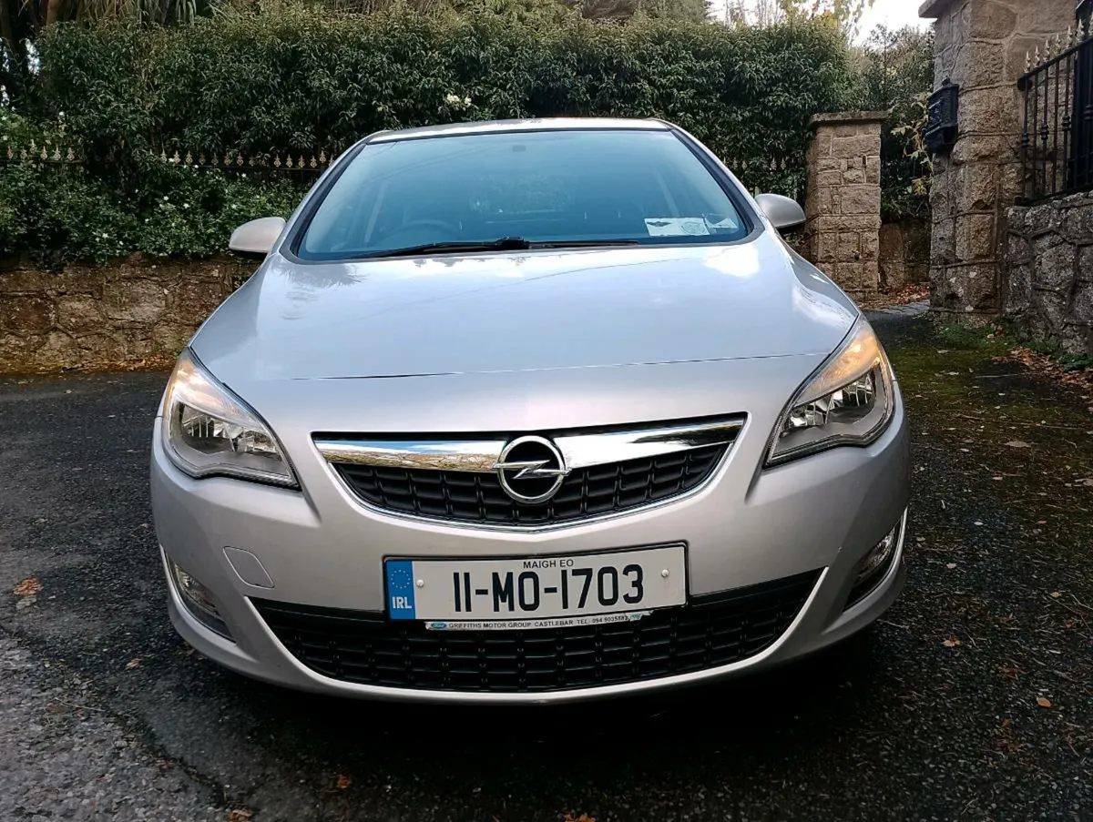 Opel Astra - Image 2