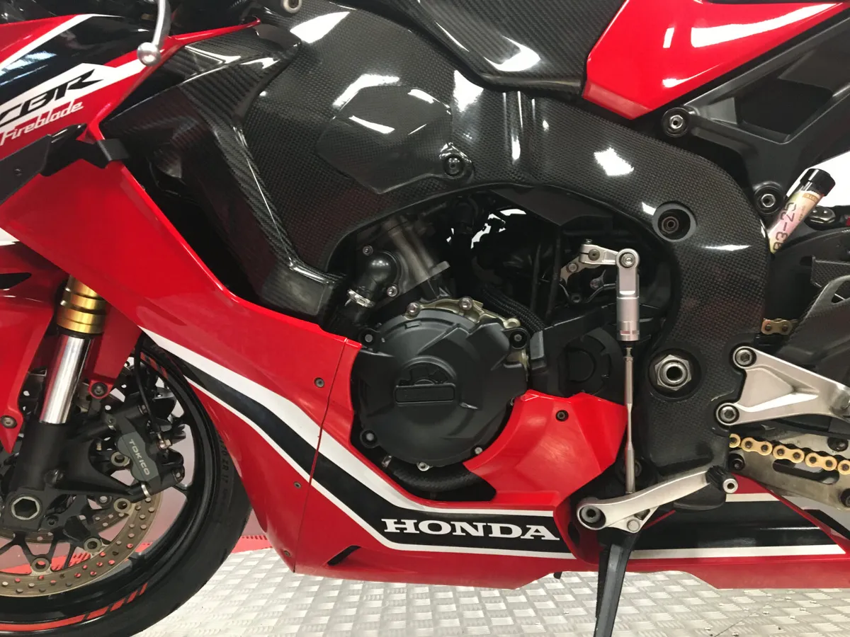 2017 Honda CBR 1000 ''Finance Available'' - Image 4