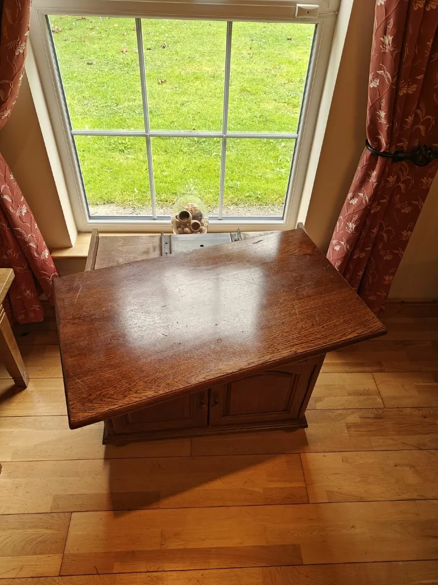 TV Unit - Image 4