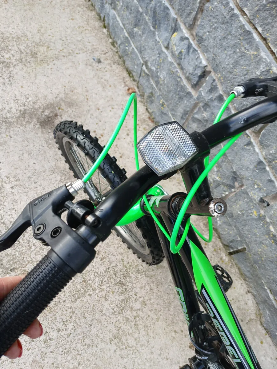 Kids bike - Image 3