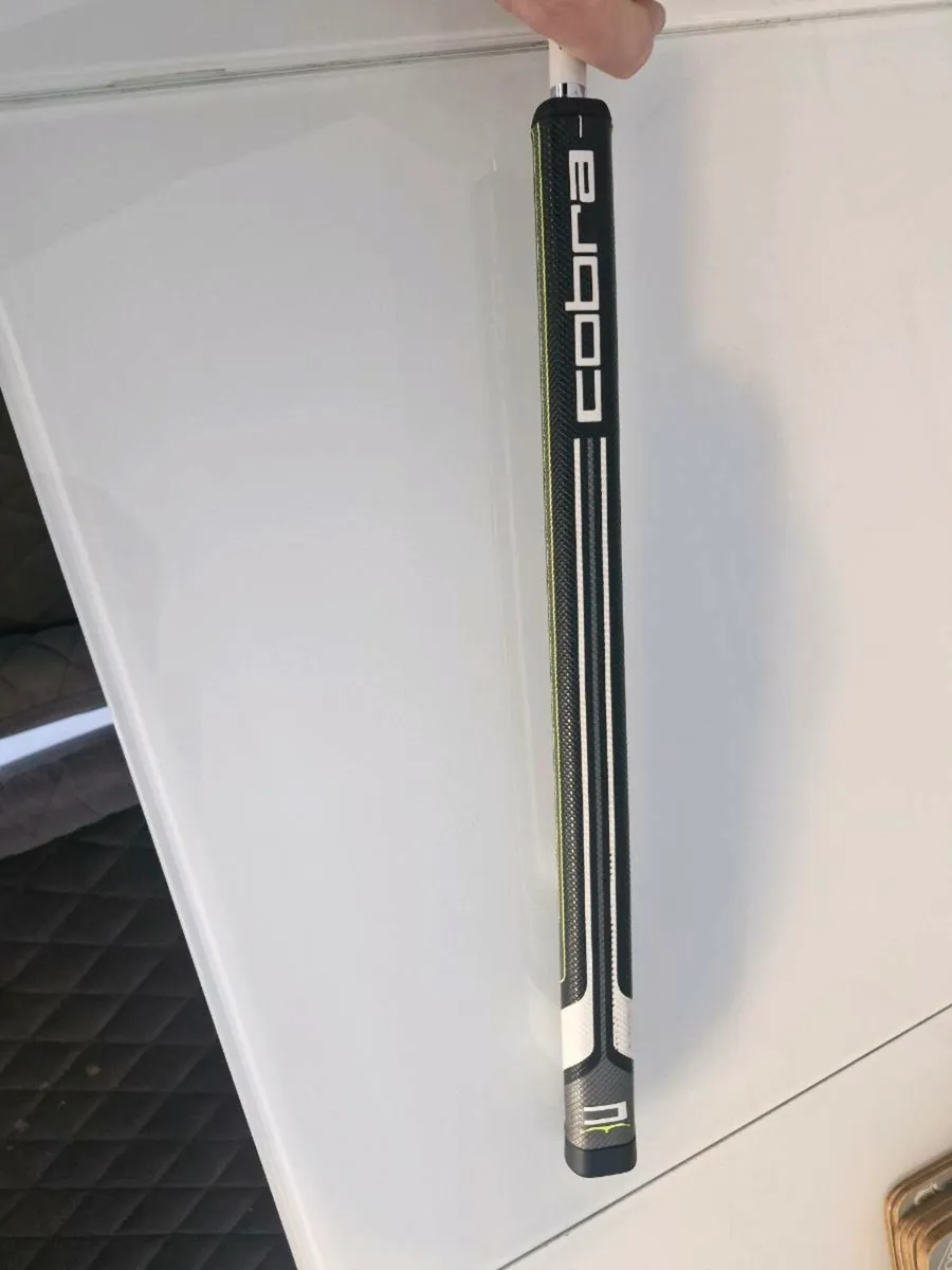 Cobra GrandSport 41" Putter - Image 3
