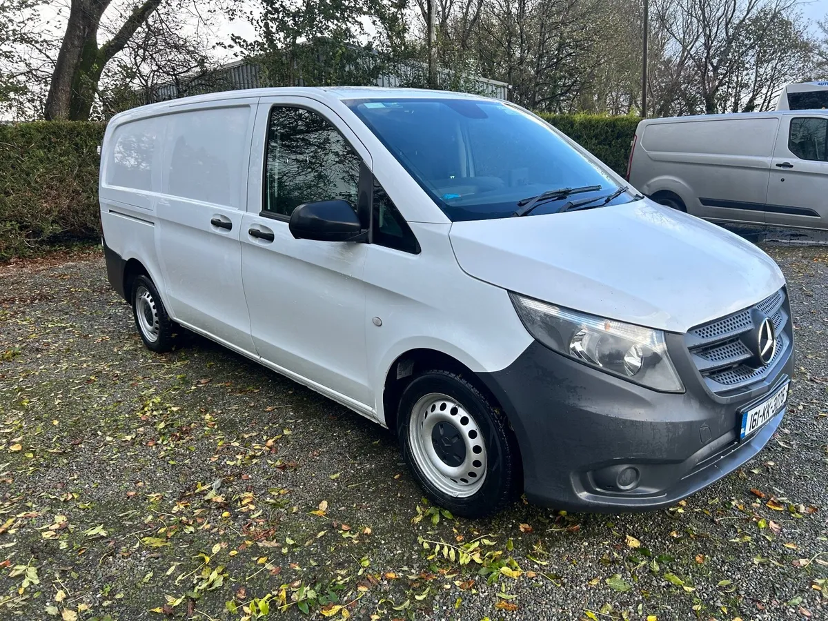 Mercedes-Benz vito  automatic, air con - Image 1