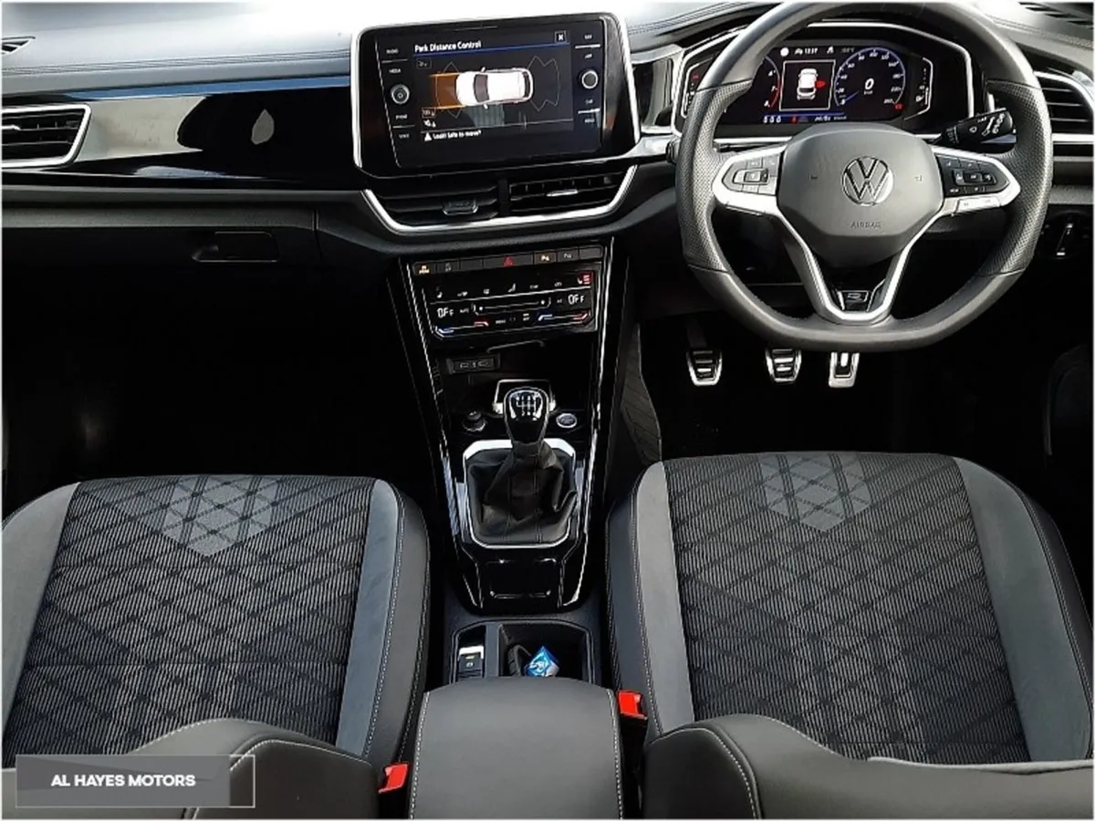 Volkswagen T-Roc T-roc R-line 75 1.0 TSI M6F 116HP - Image 2
