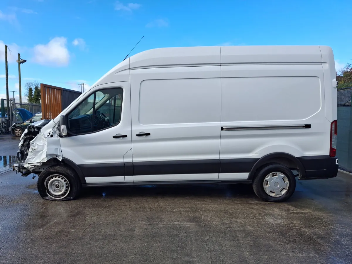 231 Ford Transit 350l 2.0 Diesel - Image 2