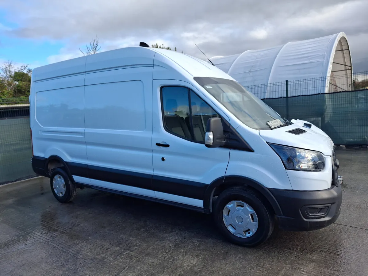 231 Ford Transit 350l 2.0 Diesel - Image 1