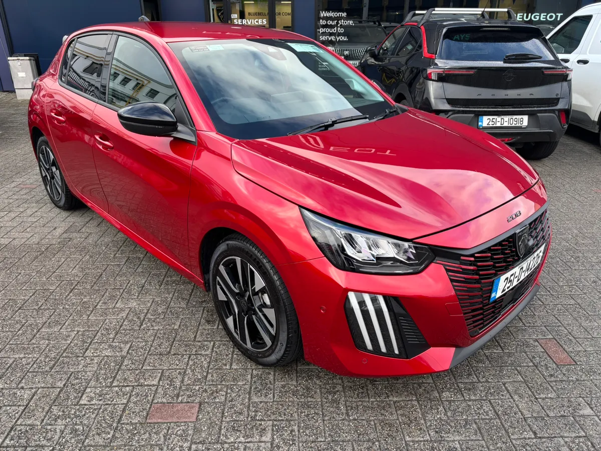 2025 Peugeot 208 Allure Hybrid scrappage offer - Image 1