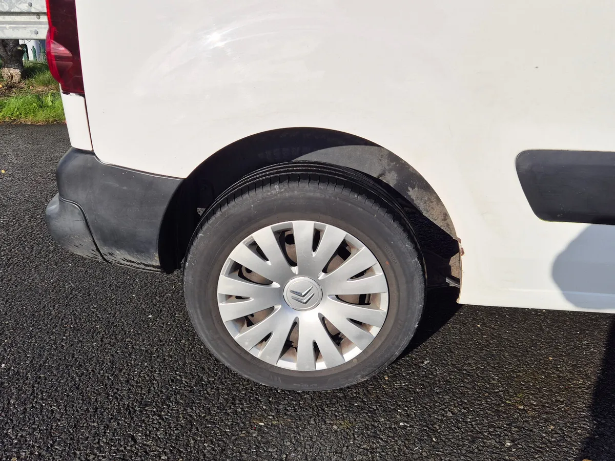 2012 Citroen Berlingo Van - Image 4