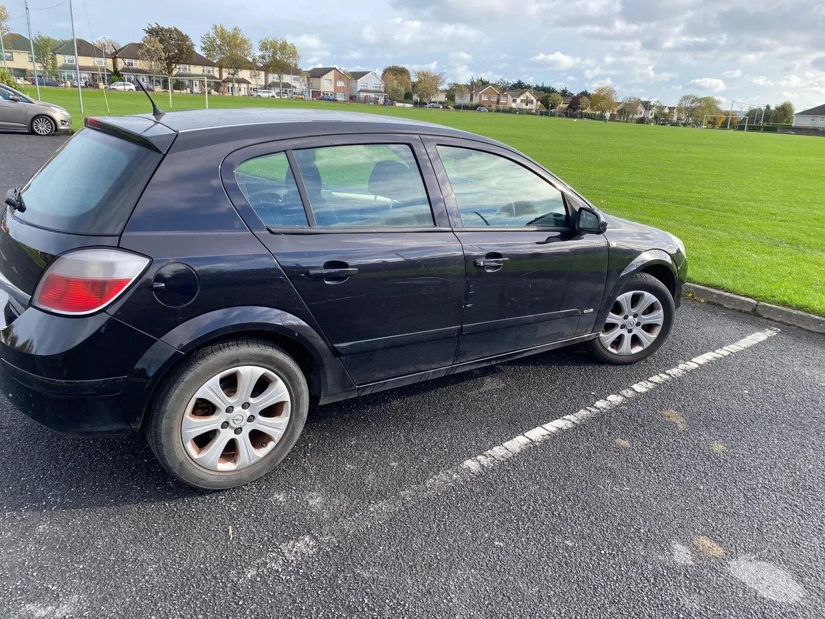 Opel Astra 2008 - Image 3