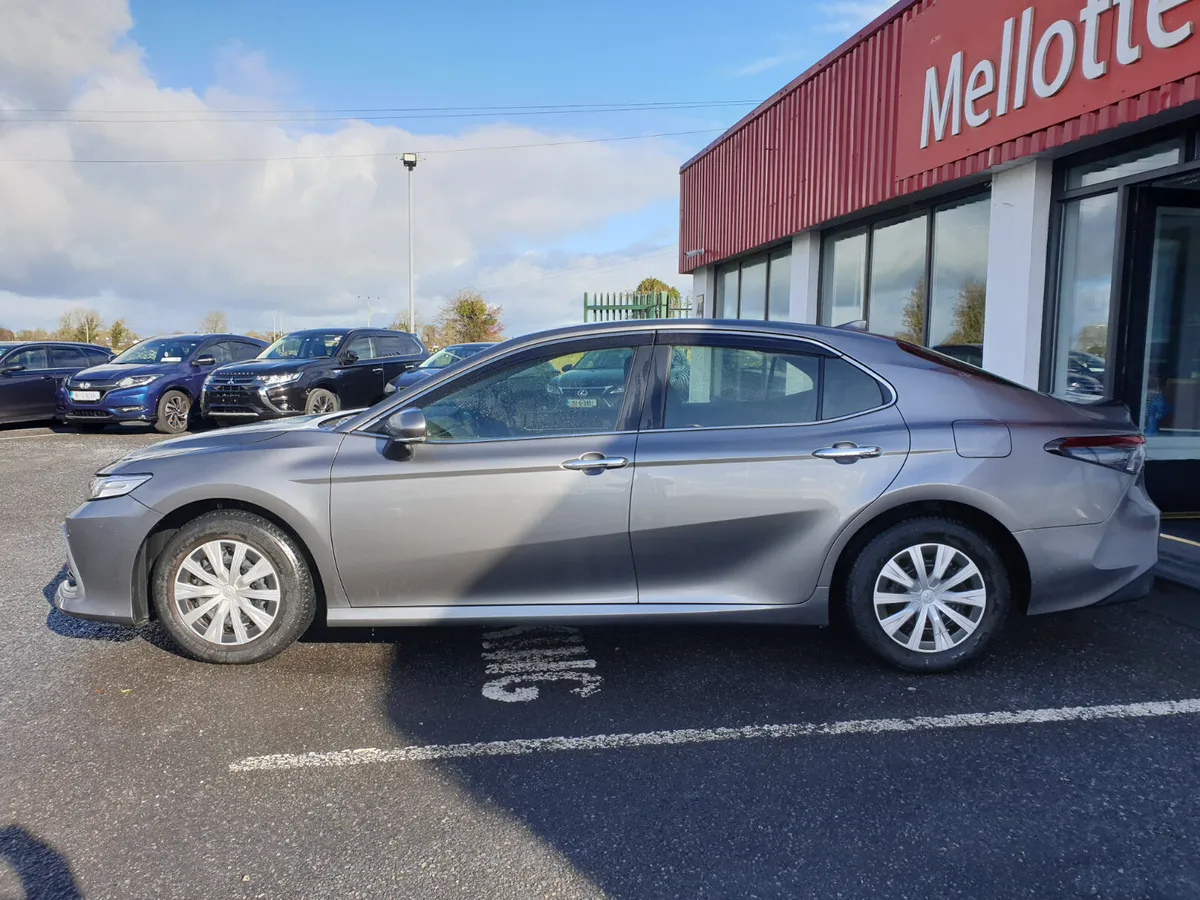 TOYOTA CAMRY 2.5 HYBRID EXECUTIVE - Image 3
