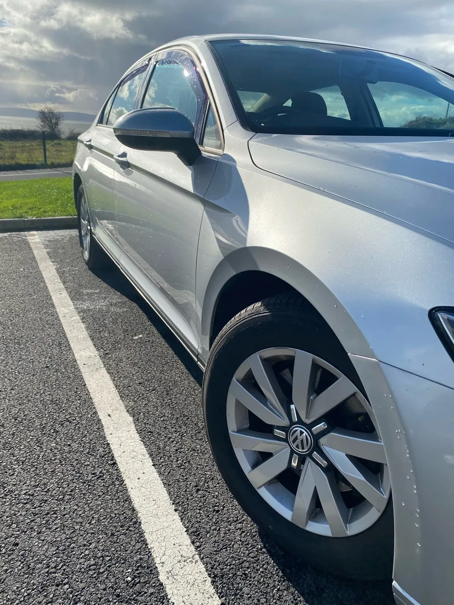 2015 VW Passat 1.6 Fresh NCT & Tax - Image 4