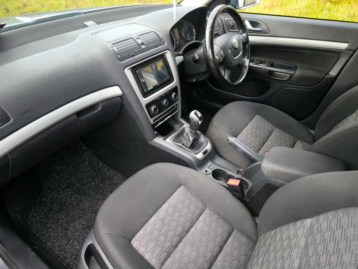 Skoda Octavia Diesel - Image 2
