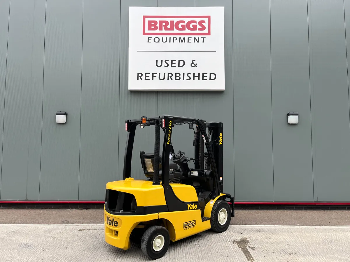 [1] 2020 Yale GDP25VX Forklift (REF:11905) - Image 3