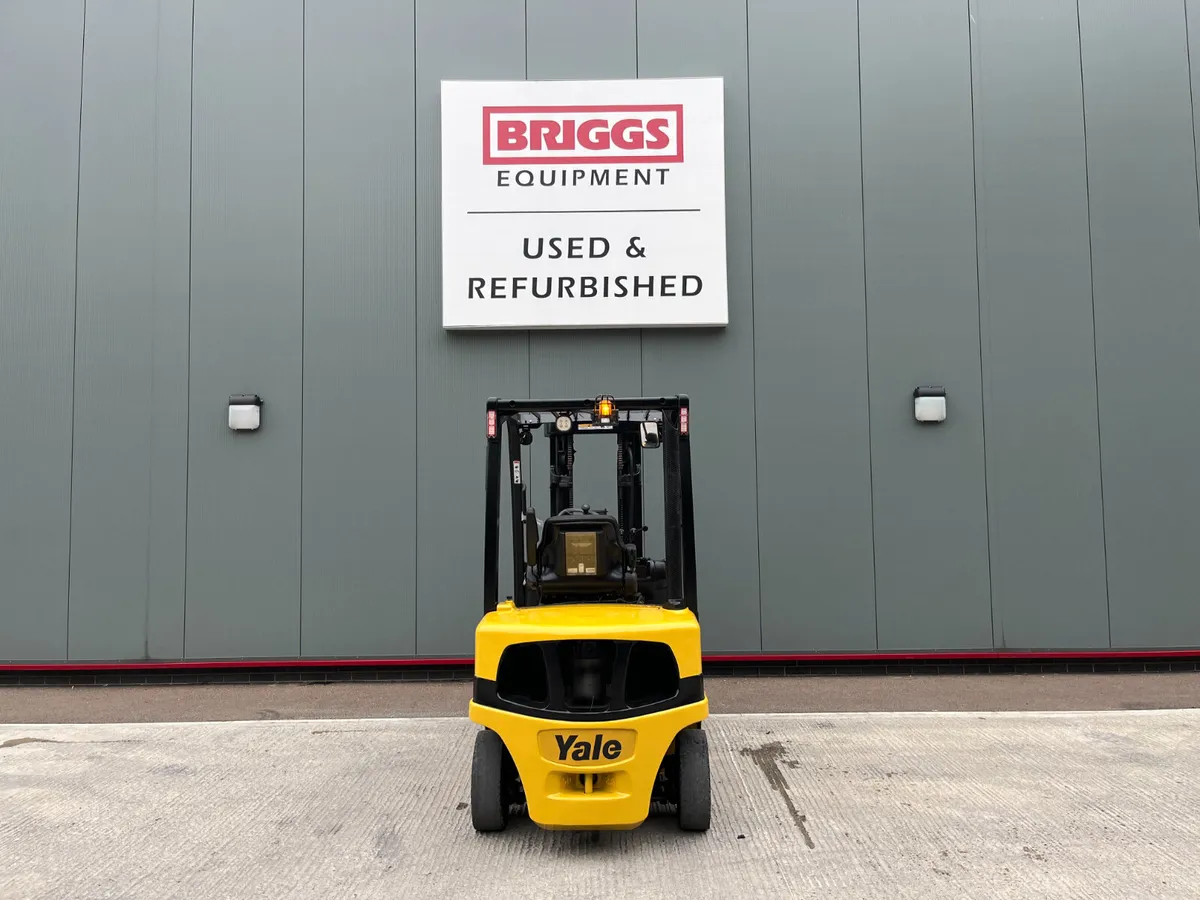 [1] 2020 Yale GDP25VX Forklift (REF:11905) - Image 4