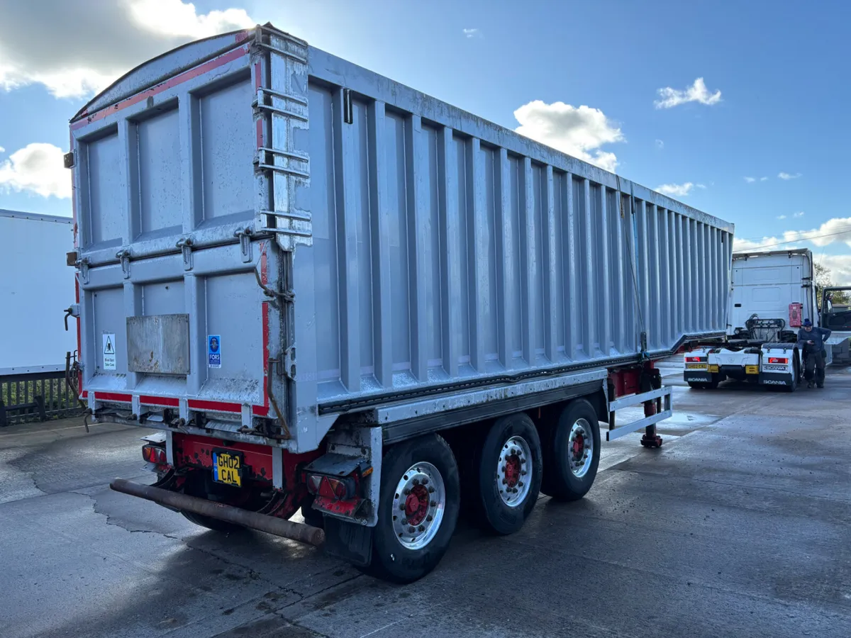 2017 WILCOX Tipping trailer 3 way Door Lift axle - Image 4