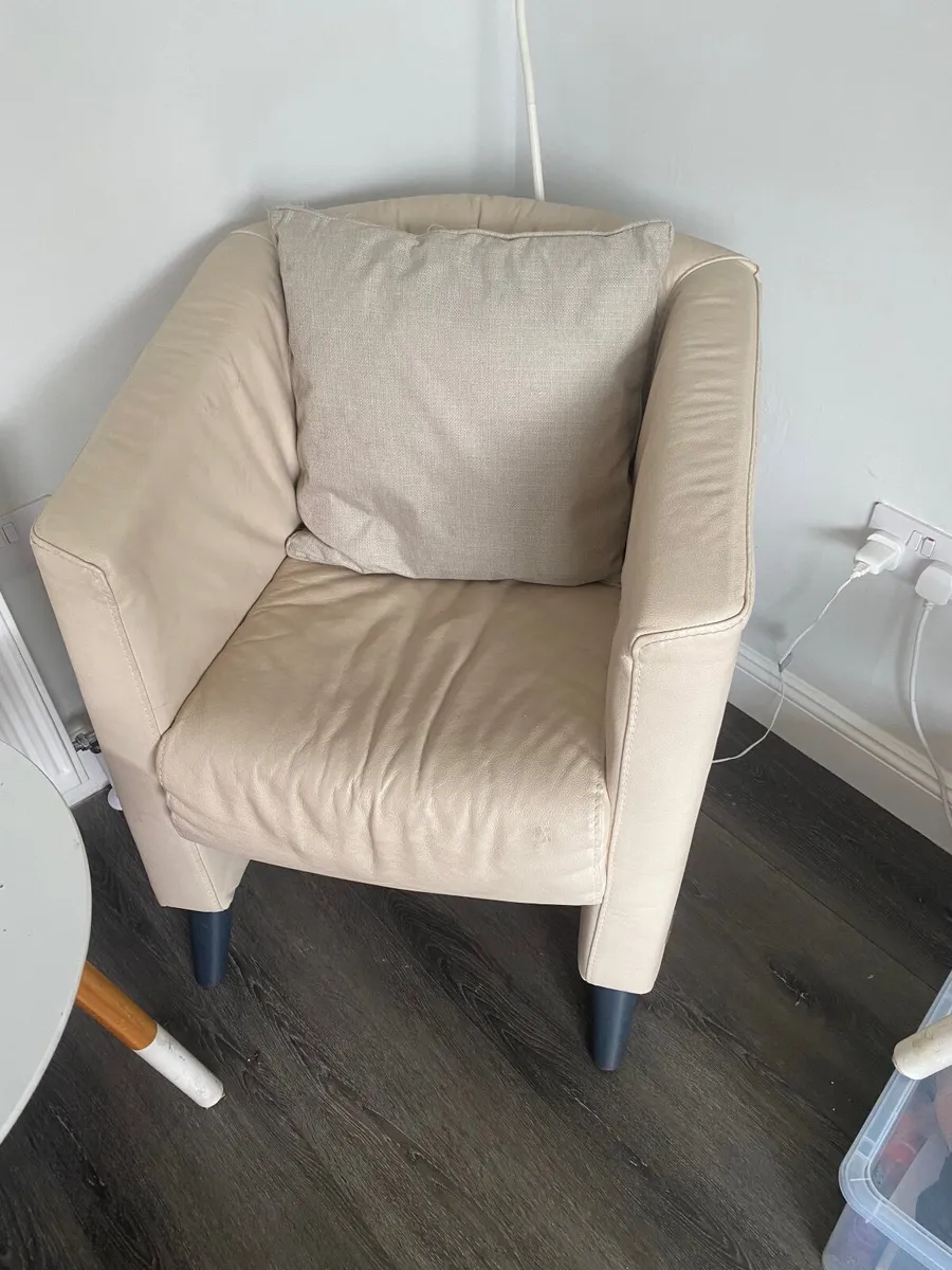 Chair - Image 3